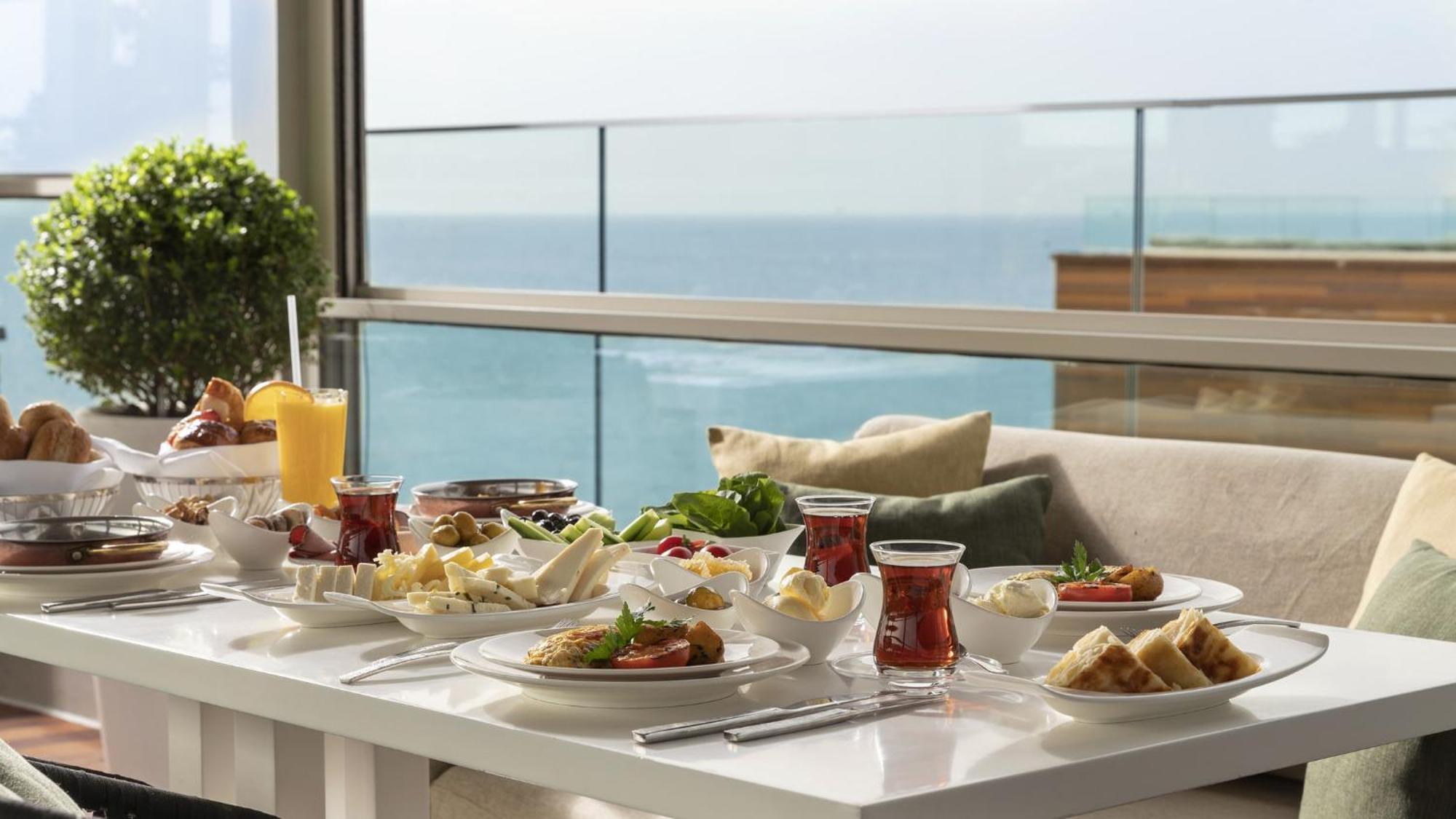 Crowne Plaza Florya By Ihg