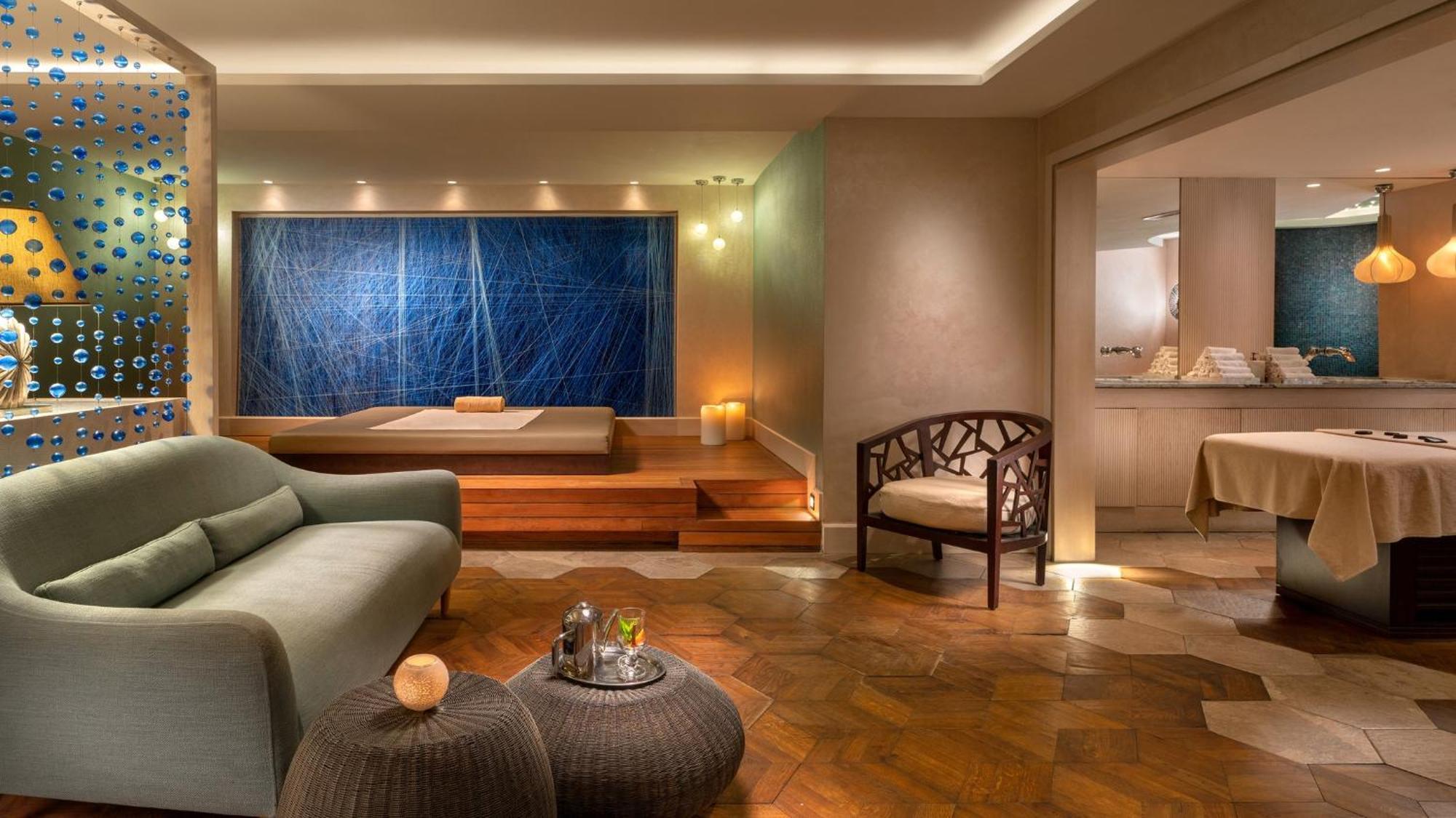 Crowne Plaza Florya By Ihg Hotel